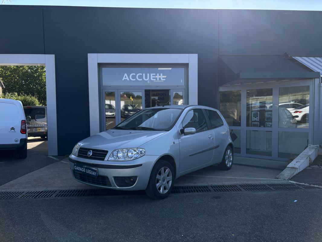 Fiat Punto II 1.2 16V 80CV EMOTION + ATTELAGE
